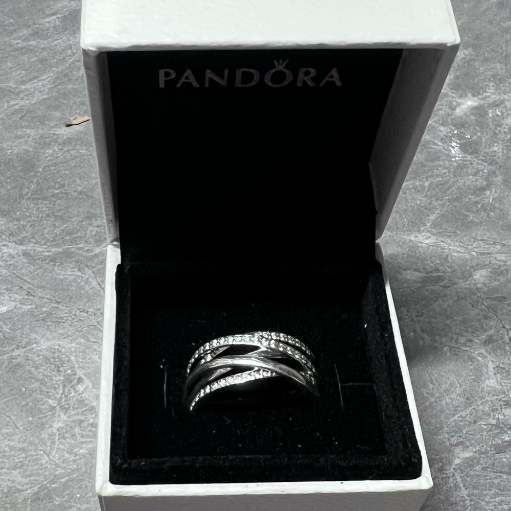Pandora Authentic Silver Sparkling and Polished Lines Ring size 56 (7.5)